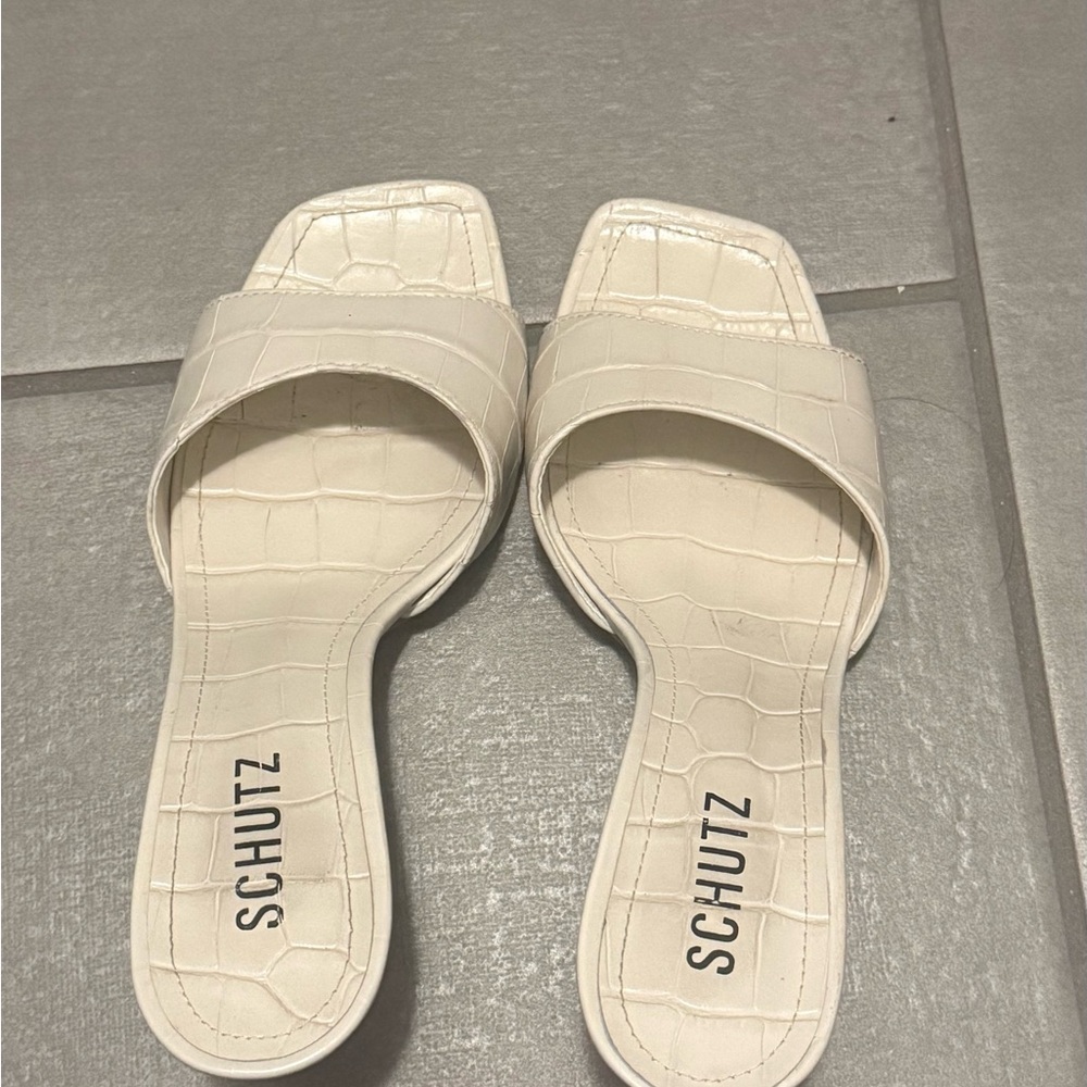 SCHUTZ Cream Croc-Embossed Slide Sandals